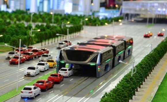 Китайский «автобус-туннель» запустят в производство на этой неделе