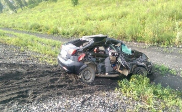 Дрезина протаранила машину на переезде в Алтайском крае, погибли двое