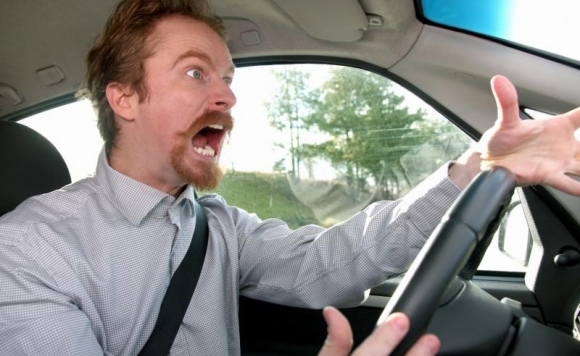 80% водителей ведут себя агрессивно на дорогах