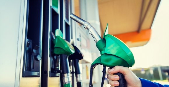 Сколько будет стоить бензин в 2017 году?
