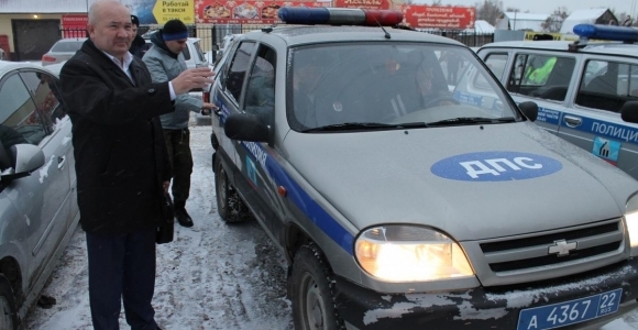 Активисты ОНФ проверили безопасность и качество пассажирских перевозок в Барнауле