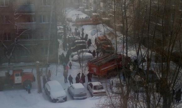 В многоквартирном доме в Барнауле случился пожар