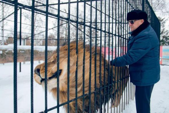 Барнаульский зоопарк  подарит презенты всем мужчинам 23 февраля