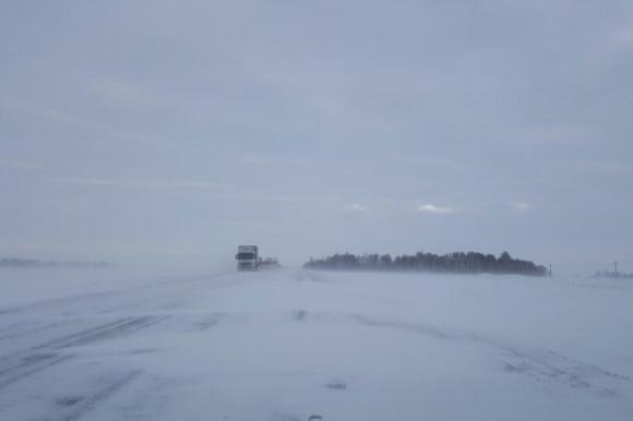 Обильные снегопады еще больше усугубили паводковую ситуацию в Алтайском крае
