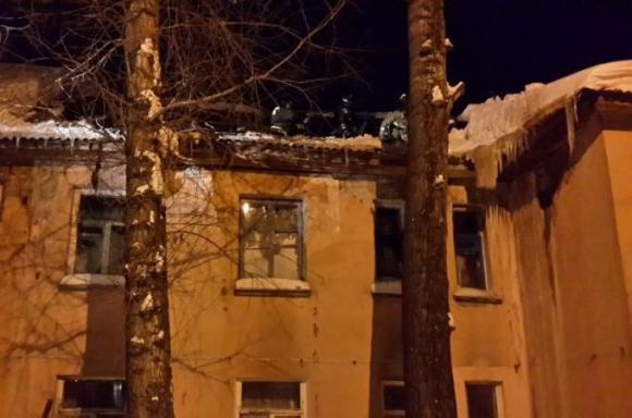 В мэрии Барнаула рассказали, кто виноват в обрушении крыши дома на Тимуровской
