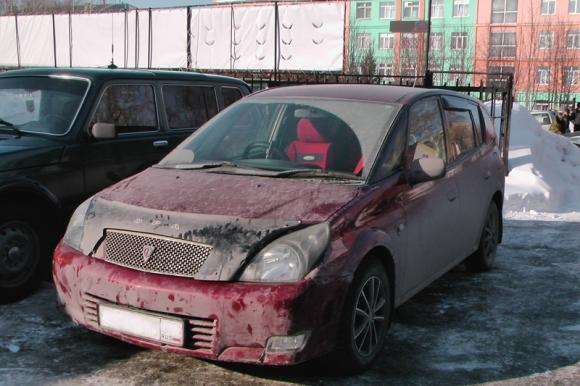 Полиция разыскала водителя красного автомобиля, сбившего подростка