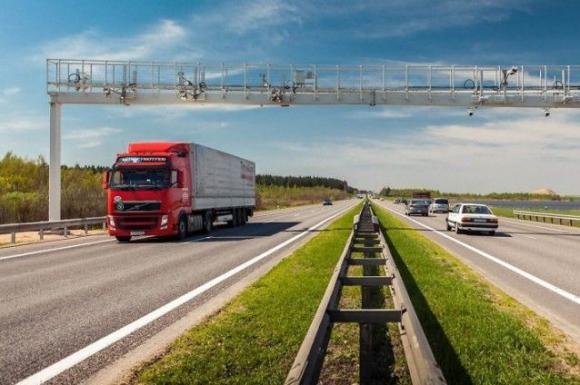 В России выросла оплата для грузовиков по системе 