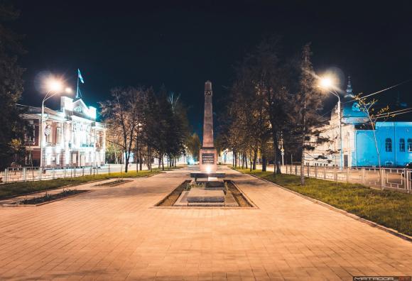 В Барнауле на час отключат освещение аллеи на пр. Ленина