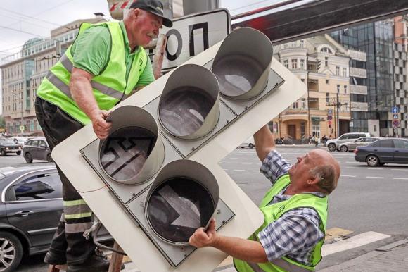 В краевой столице летом установят шесть новых светофоров
