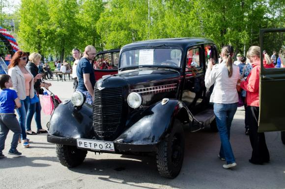 Барнаульцев приглашают на ретровыставку автомобилей 9 мая