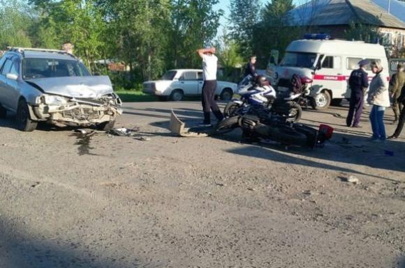 На Алтае начали проверку по факту ДТП с участием мотоциклиста-полицейского
