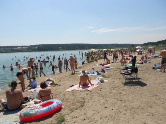 Искусственный пляж в Павловске готовят к новому купальному сезону