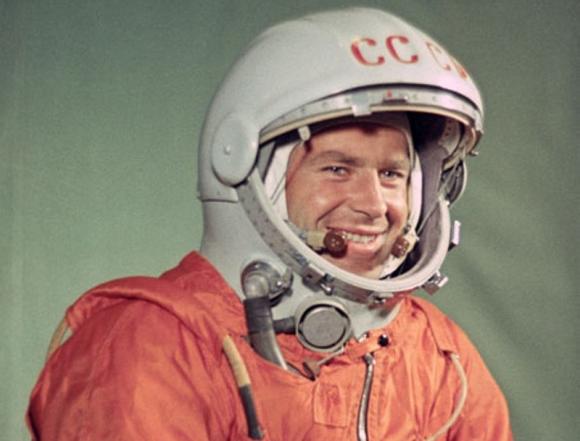 Сегодня отмечается 82-я годовщина со дня рождения летчика-космонавта Германа Титова