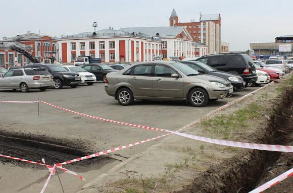 Платная парковка у ж/д вокзала в Барнауле заработает уже осенью