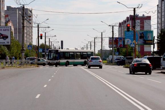 Власти Барнаула обсудят с горожанами, какие дороги отремонтировать в 2018 году