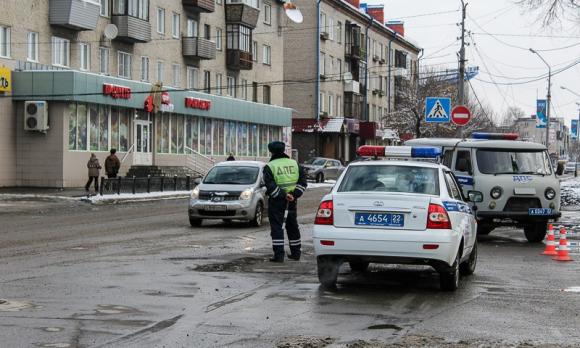 В Бийске 9 человек дали ложные показания, чтобы спасти пьяного водителя от ответственности
