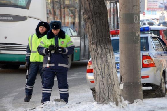 СМИ сообщили, сколько сотрудников ГИБДД сократят в Барнауле