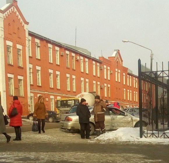 На Ленина в ДТП серьезно пострадали две иномарки (фото)
