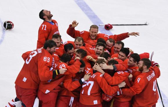 МОК прокомментировал исполнение гимна российскими хоккеистами