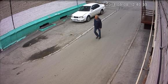 В Барнауле разыскивают двух мужчин по подозрению в педофилии