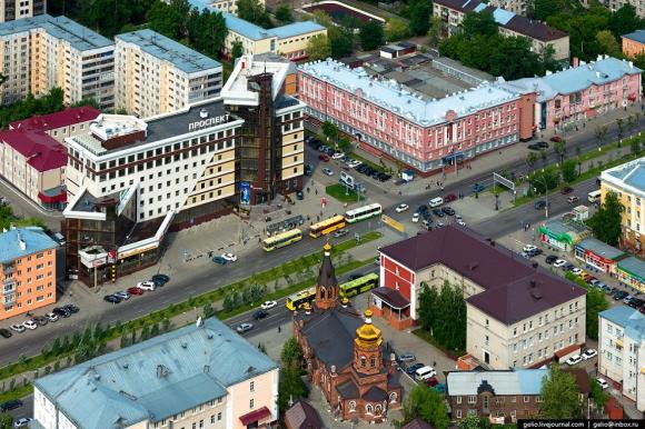 Центральные улицы Барнаула закроют 12 июня для проезда транспорта