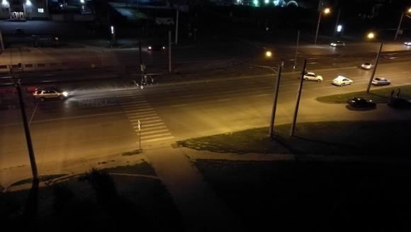 На Малахова автомобиль сбил двоих пешеходов (видео)