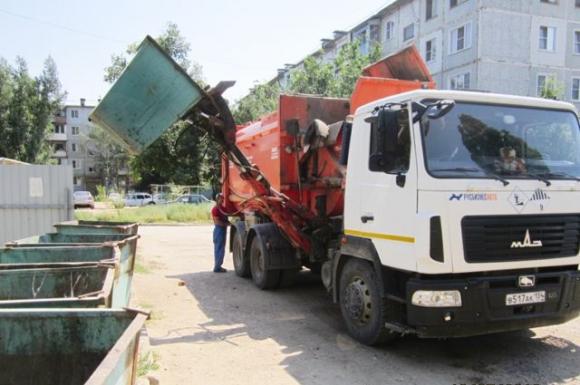 В Барнауле снизится плата за вывоз мусора