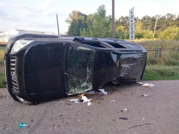 В селе Буланиха пьяный водитель сбежал с места ДТП, оставив пострадавших пассажиров (фото)