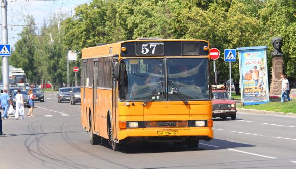 Жительница Барнаула потеряла сознание в автобусе №57