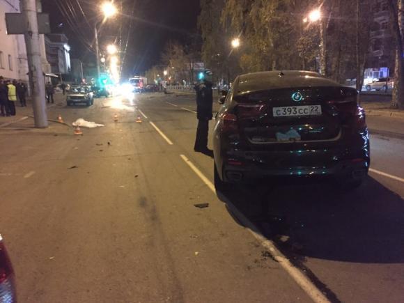 Водителю BMW X6, виновнику смертельной аварии на Ленина, продлили арест