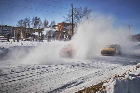 Видеоотчет с чемпионата Алтайского края по зимним трековым гонкам от Barnaul22