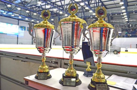 Все на хоккей: сегодня в Барнауле стартует финал Чемпионата SibStudentHockey (видео)