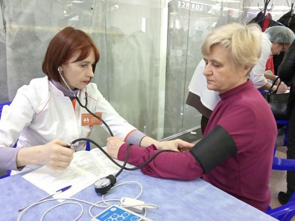 Барнаульцы смогут пройти профилактическое обследование здоровья в ТЦ 
