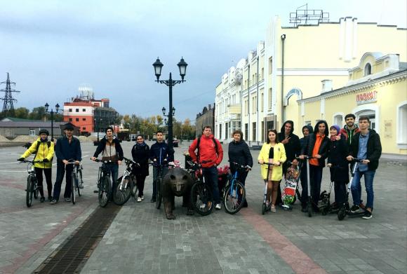 Барнаульцам предлагают отправиться на работу на велосипеде