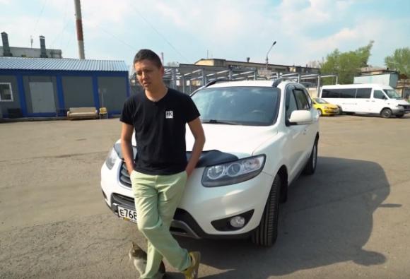 Известный автоблогер Ильдар решил подарить машину братьям из Барнаула (видео)