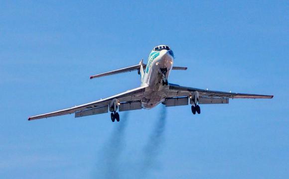 Последний пассажирский Ту-134 совершил заключительный полет и отправился в музей Новосибирска