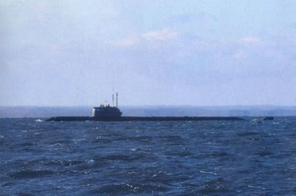 14 моряков-подводников погибли во время пожара на российской атомной подлодке