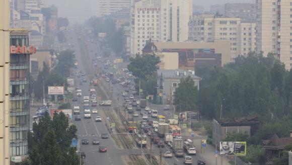 Активист правдиво рассказал о загрязнении воздуха в Барнауле из-за лесных пожаров (видео)
