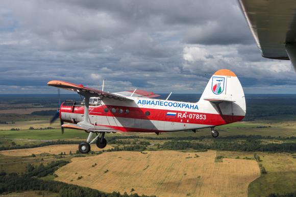 Авиалесоохрана и шаманы вызывают дожди для борьбы с лесными пожарами в Сибири