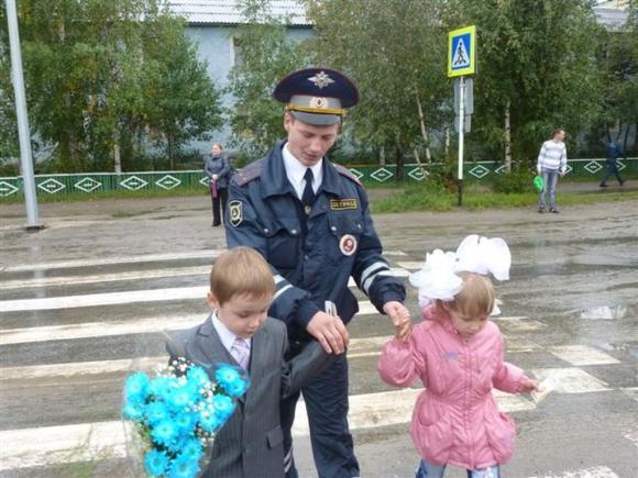 Барнаульская Госавтоинспекция обращается к водителям и родителям в преддверии нового учебного года