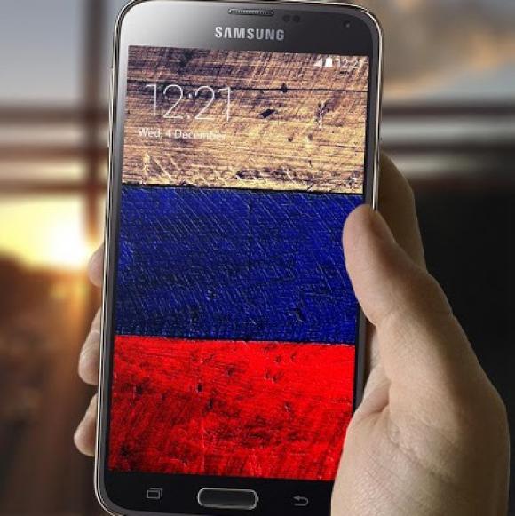 Госдума приняла закон о запрете продажи телефонов без российского ПО