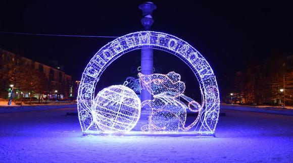 Барнаул еще больше украсили к Новому году (фото)