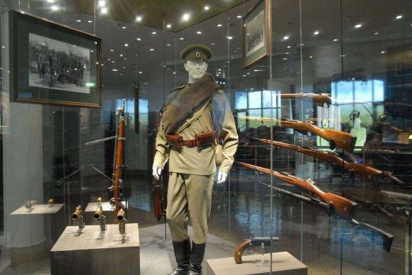В Барнауле выставят уникальные образцы стрелкового и холодного оружия трех веков