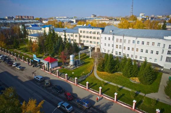 В ж/д больнице Барнаула выявлен ковид - введён частичный карантин