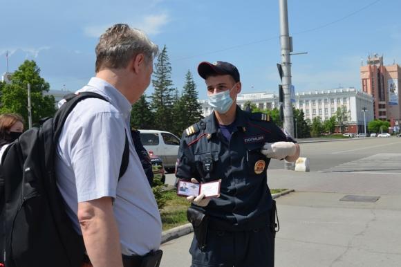 В Барнауле вновь начали штрафовать нарушителей масочного режима