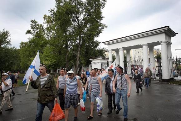 Барнаульского ветерана хотят привлечь к ответственности за организацию митинга в День ВМФ
