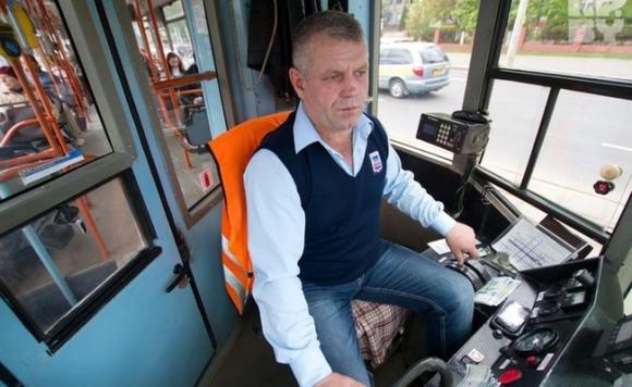 В Барнауле из трамваев и троллейбусов уберут кондукторов