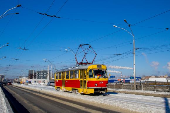 Барнаульцы негативно высказались о трамваях без кондукторов