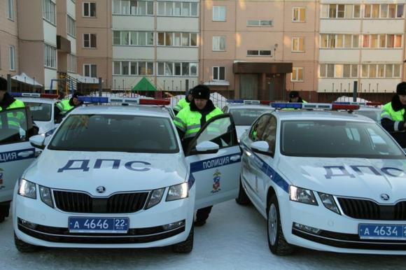 СМИ: Алтайские автоинспекторы пересядут на новые Skoda и Renault