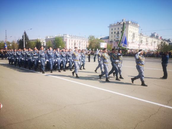 На площади Советов прошел Парад Победы